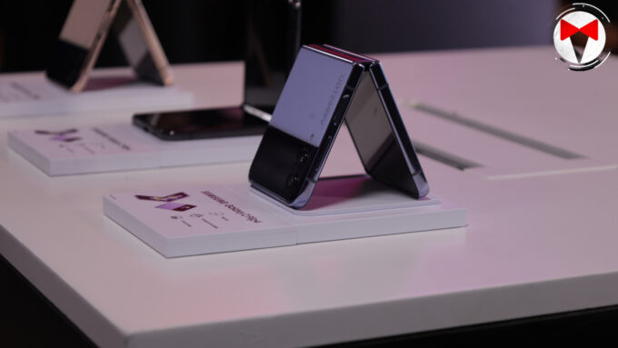 Galaxy Z Flip4
